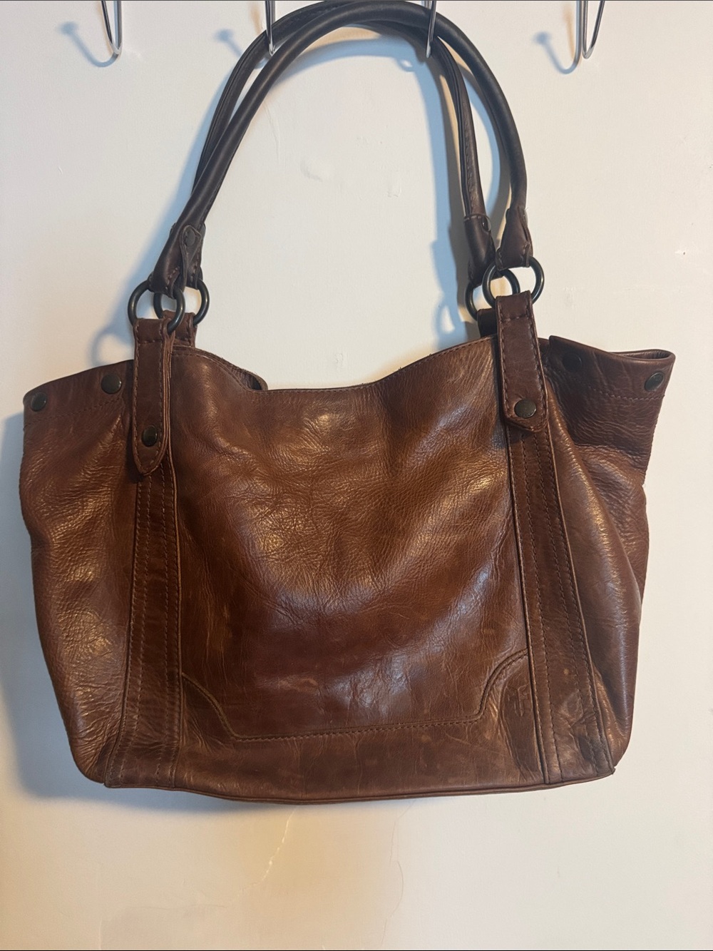 Frye Vintage Brown Leather Shoulder Bag